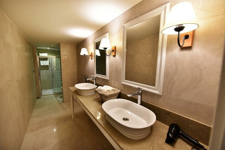 Hotel Salonika Suites