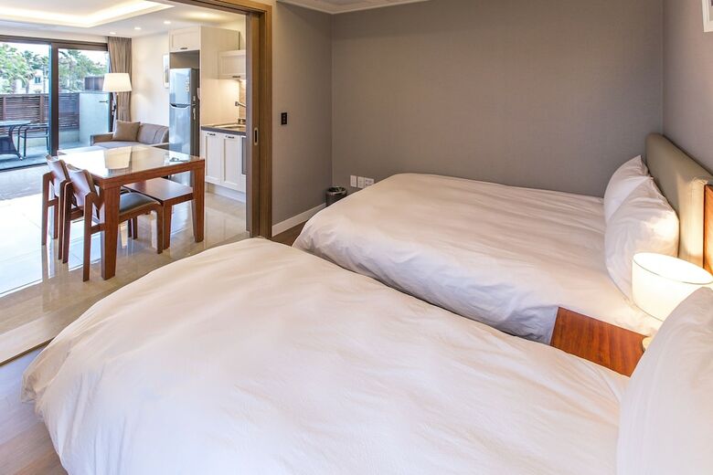 Pension Leeum Island Spa & Pool Villa