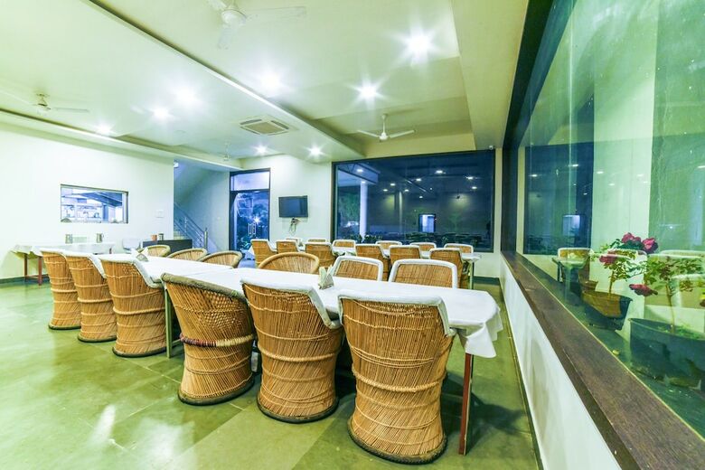 Hotel Teja Garden