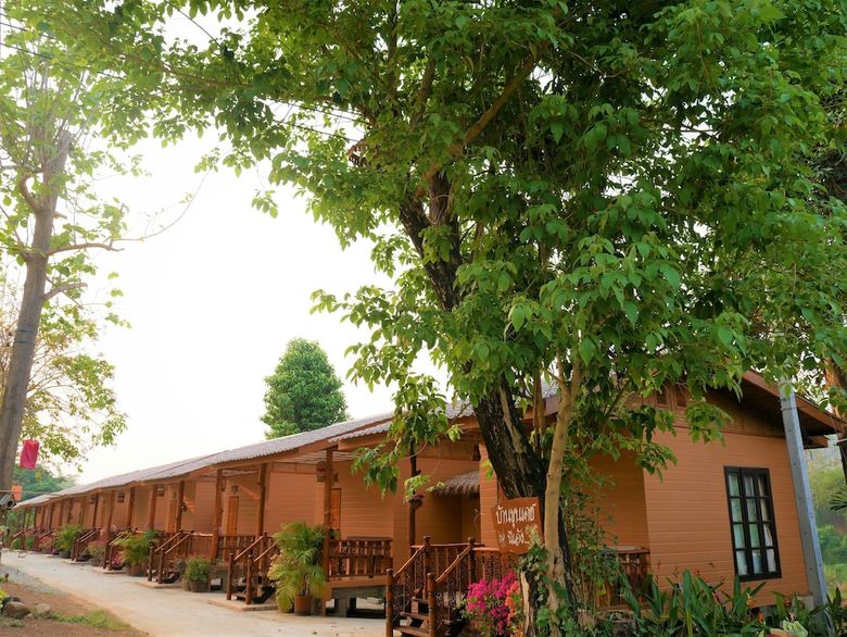 Hotel Sisatchanalai Heritage & Resort