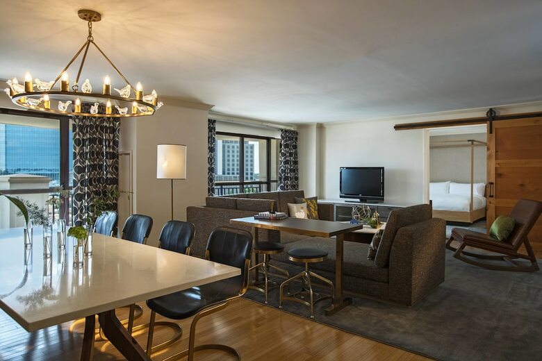 Renaissance Raleigh North Hills Hotel