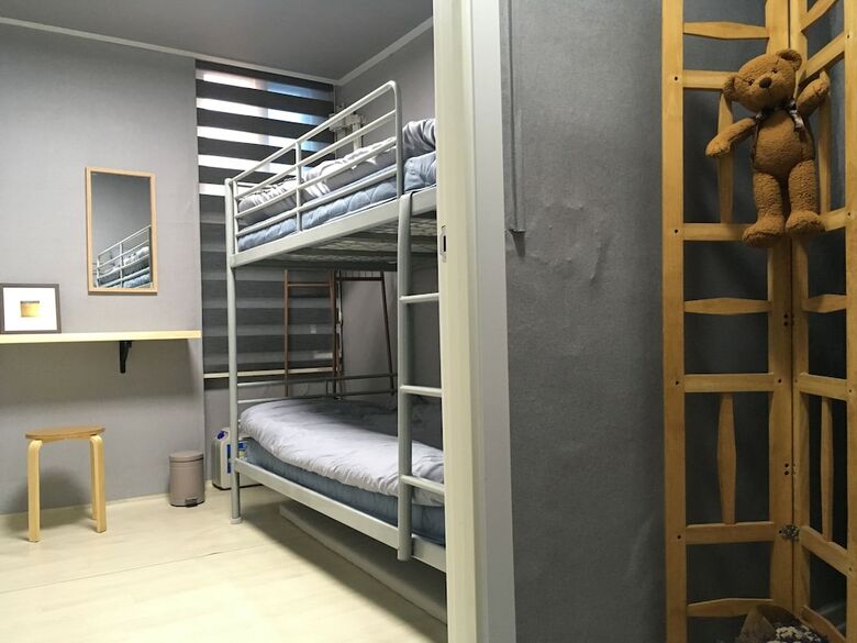 Hostal Art N Stay - Hostel