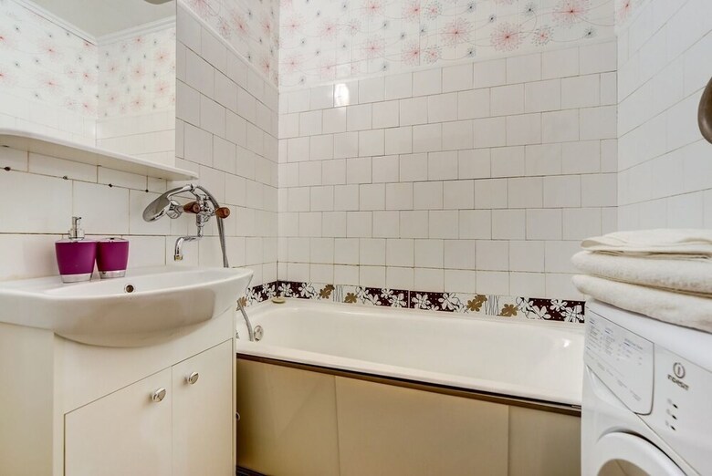 Ag Apartment Iskrovskiy 1-13