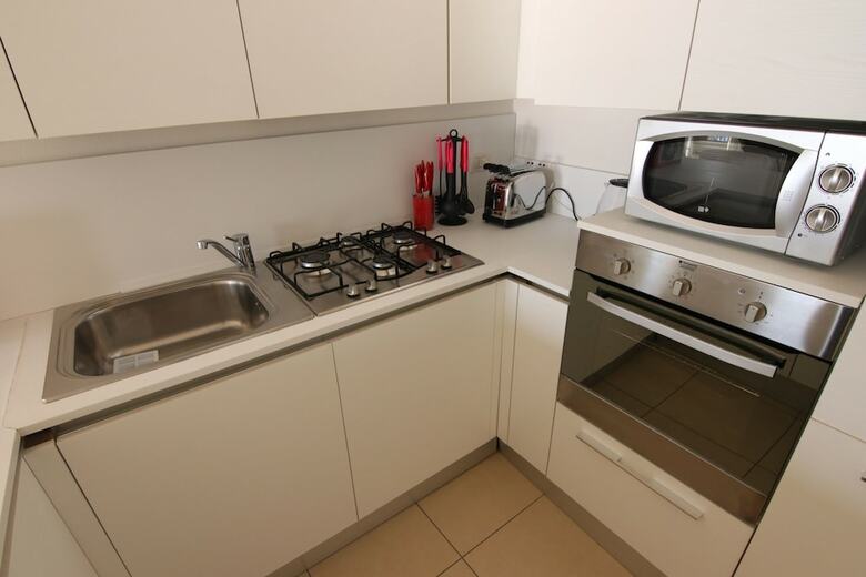 The Charmant Apartment With Lake View