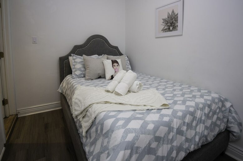 Villa 5 Br - Best Location Next To French Qt