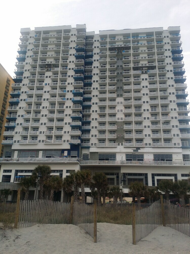 Hotel South Bay Inn & Suites