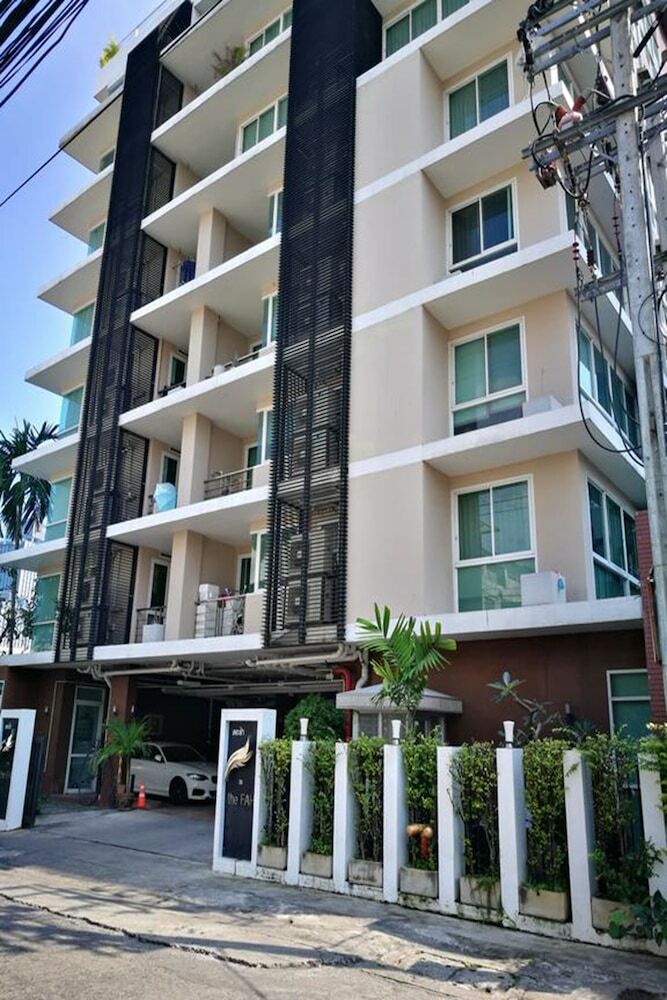 Apartamentos The Fah Condominium