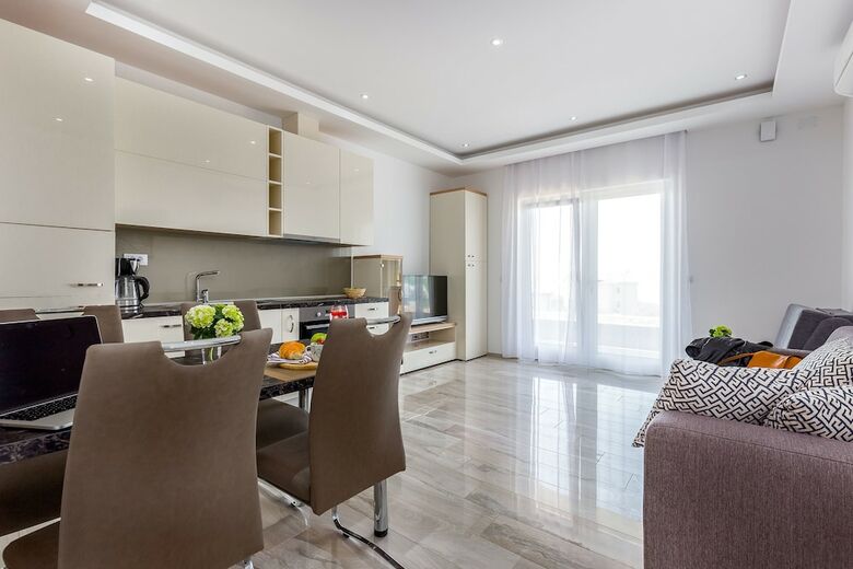 Luxury Apartments Kostrena