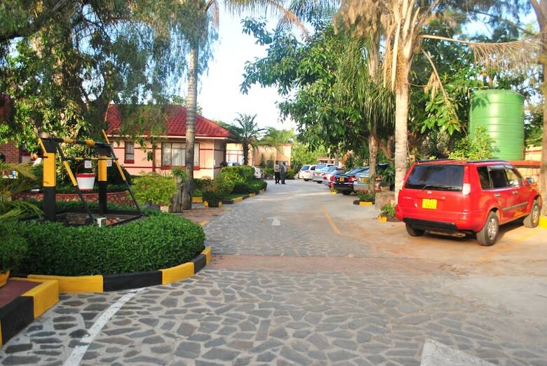 Lalani Hotel And Conference Centre