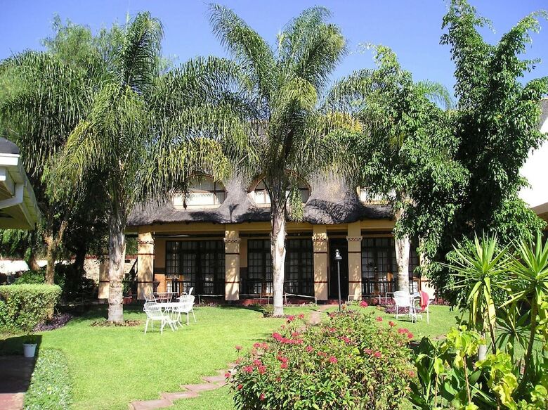 Lalani Hotel And Conference Centre