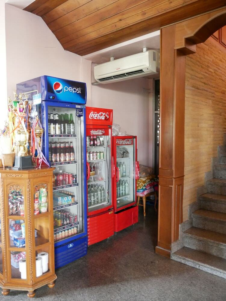 Salathai Hotel
