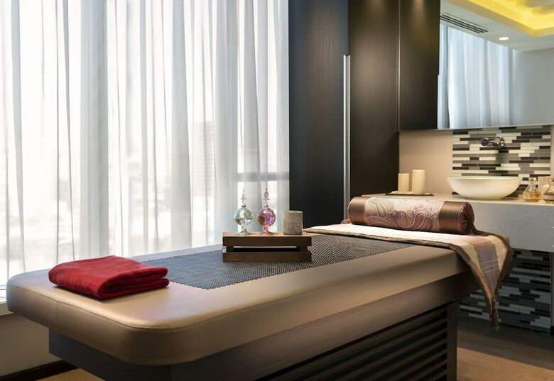 Hotel Centro Westside By Rotana