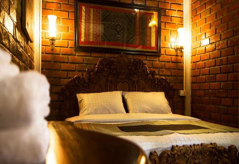 Hotel Baanthep Antique Homestay