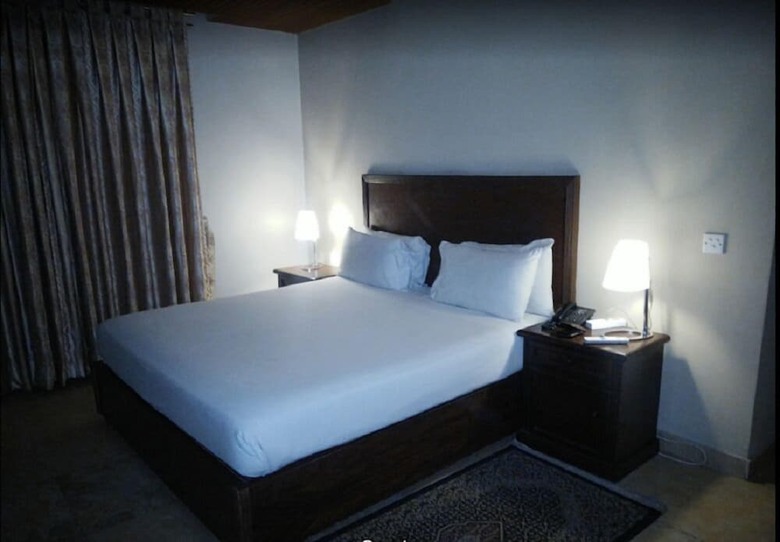 Shalimar Tower Hotel
