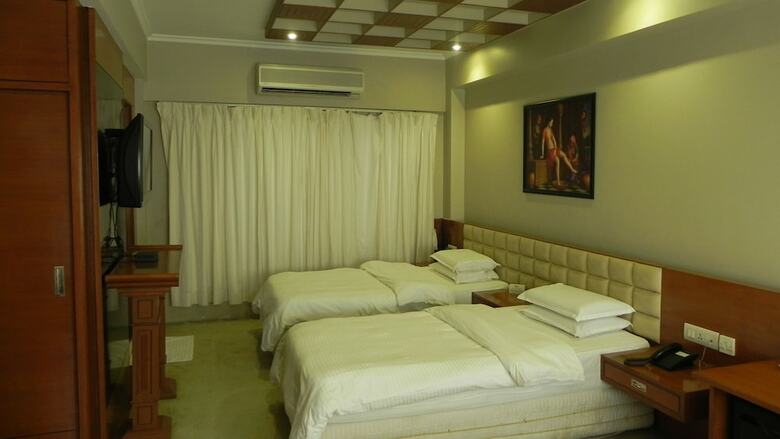 Hotel Aram