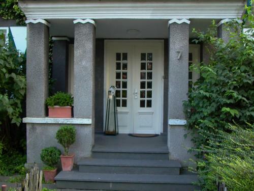 Altes Landhaus Am Park (bed & Breakfast)