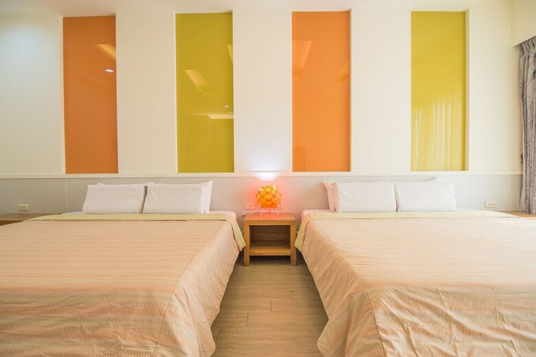 Hotel Little Skylark B&B
