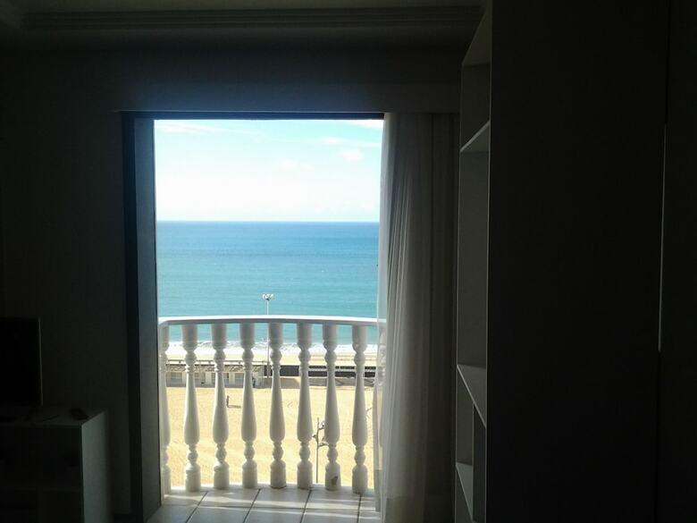 Hotel Flat Com Vista Mar Praia de Iracema