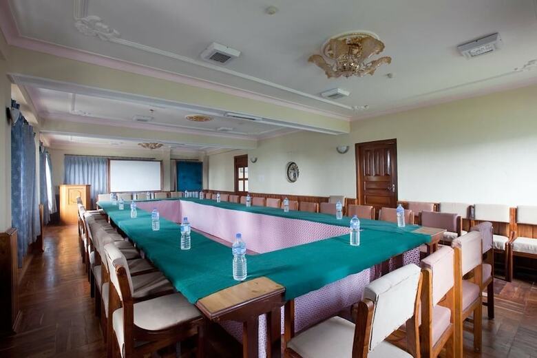 Apartamento Nagarkot Sunshine Hotel