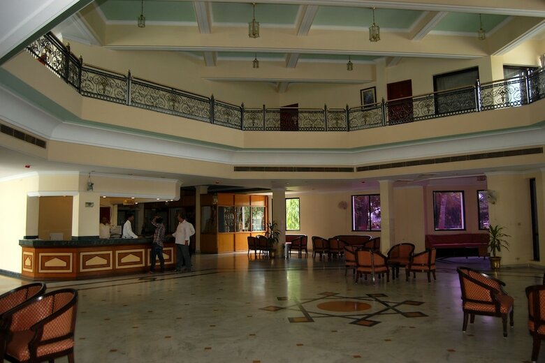 Hotel The Royal Residency