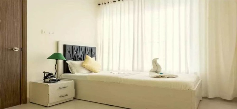 Aparthotel Gagal Home Business Suite