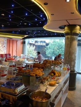 Hotel Tucuman Centersuites And Business