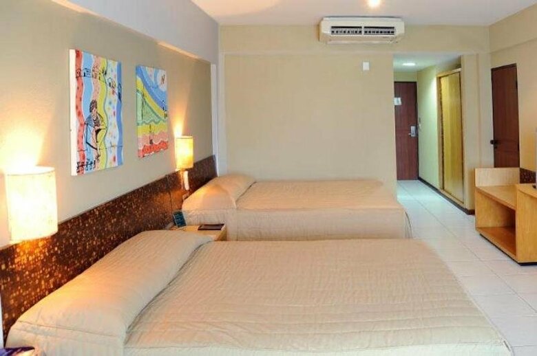 Hotel Ritz Lagoa Da Anta Urban Resort