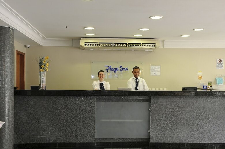 Hotel Plaza Inn San Conrado