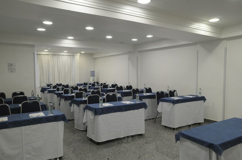 Hotel Plaza Inn San Conrado