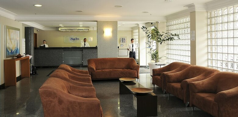 Hotel Plaza Inn San Conrado