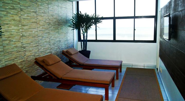 Hotel Tamba� Flat