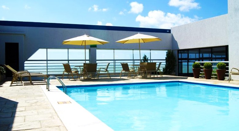 Hotel Tamba� Flat