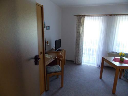 Landhotel Weisses R��`l