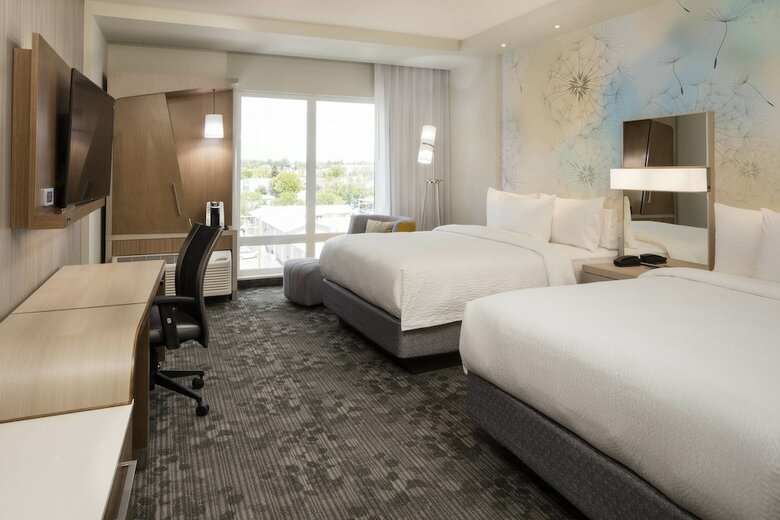 Hotel Courtyard By Marriott Prince George