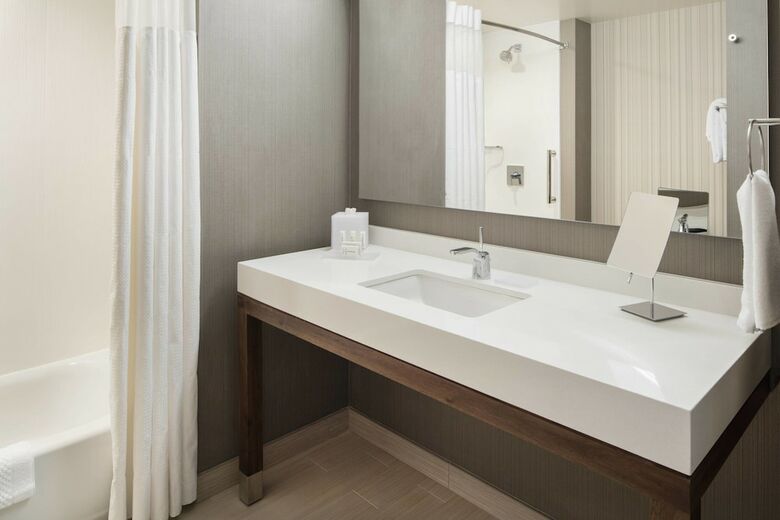 Hotel Courtyard By Marriott Prince George