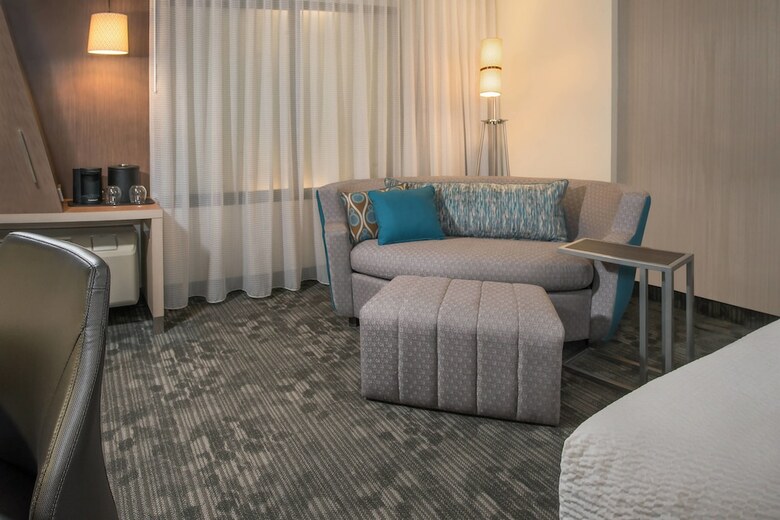 Hotel Courtyard By Marriott Prince George