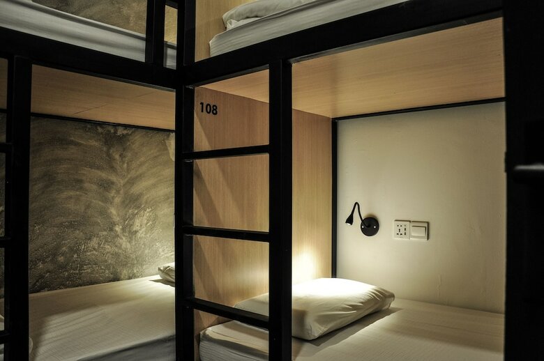 Hostal Zoku Lifestyle
