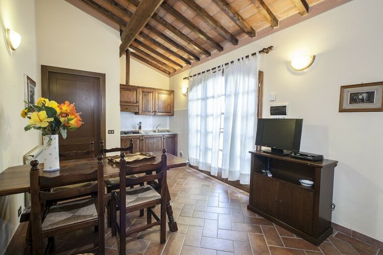 Agroturismo La Collinella