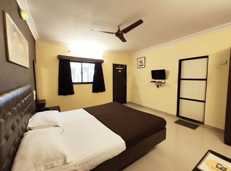 Hotel Tourist Resort