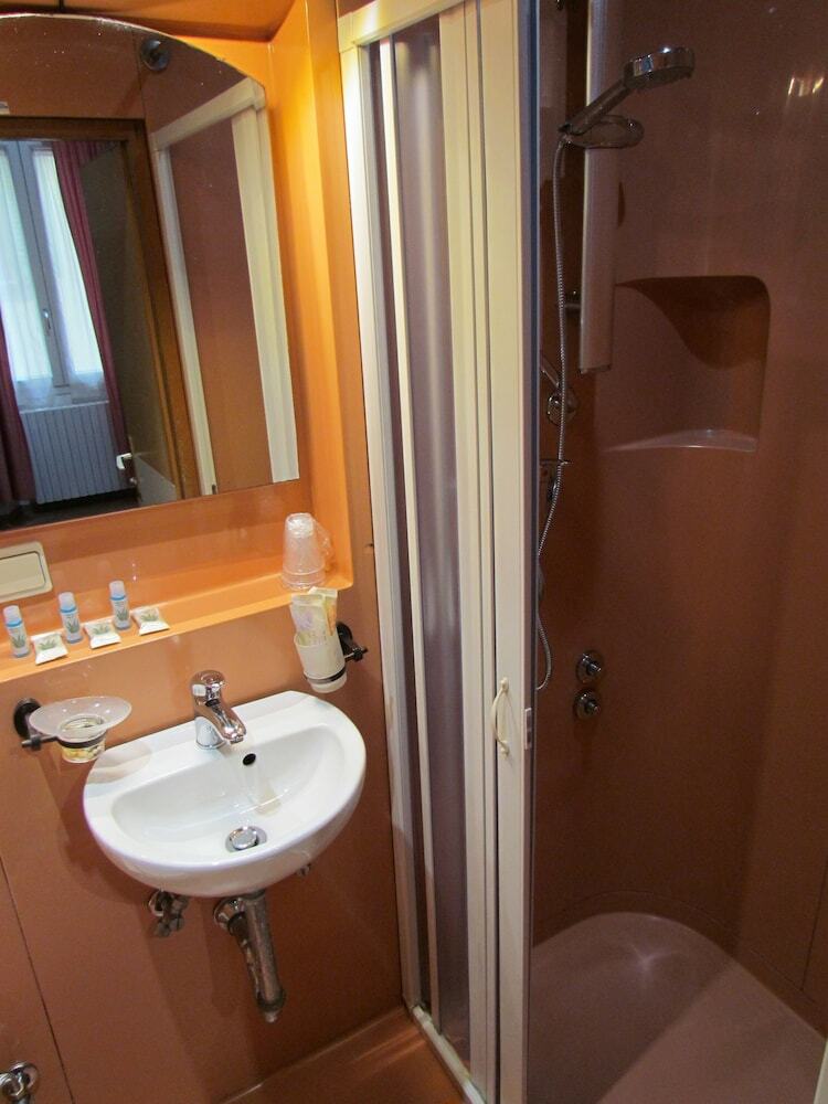 Althea Rooms