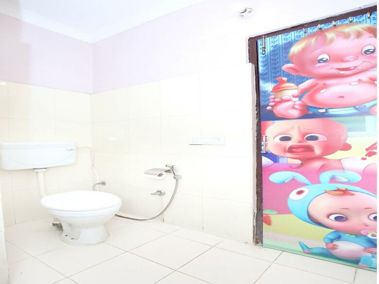 Oyo 1357 Hotel Midland