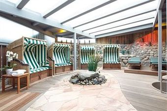 Ambassador Hotel & Spa