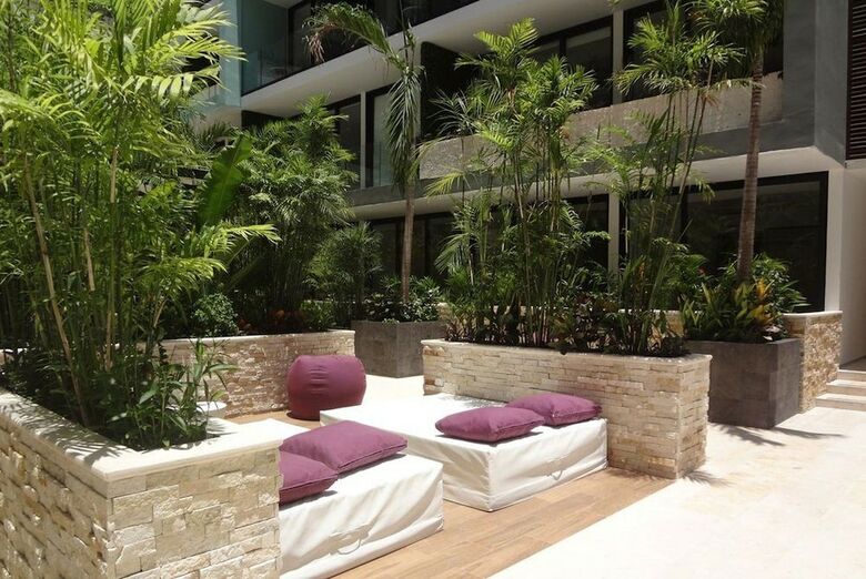 Hotel The City Luxury Suites