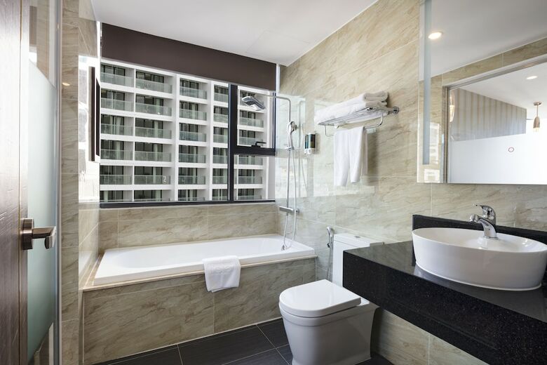 V Hotel Nha Trang