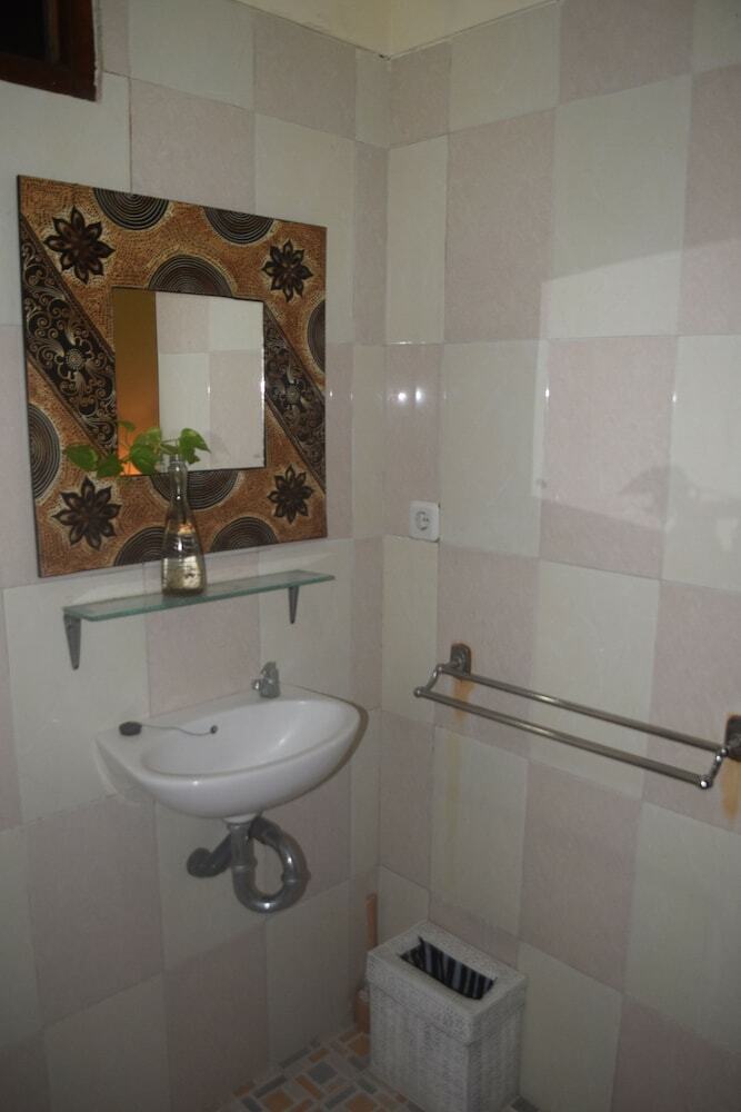 Hotel Anila Shanti