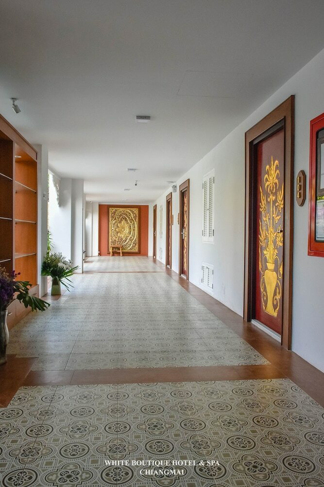 White Boutique Hotel And Spa