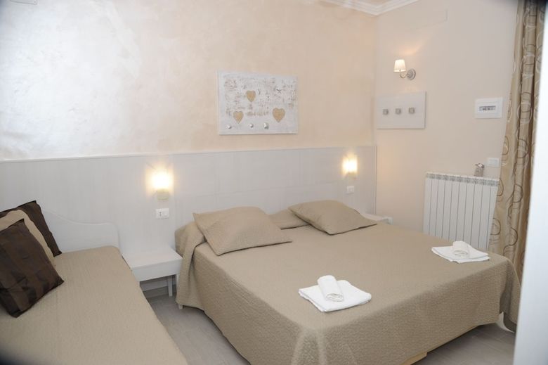 Bed & Breakfast Mediterranea Sea House