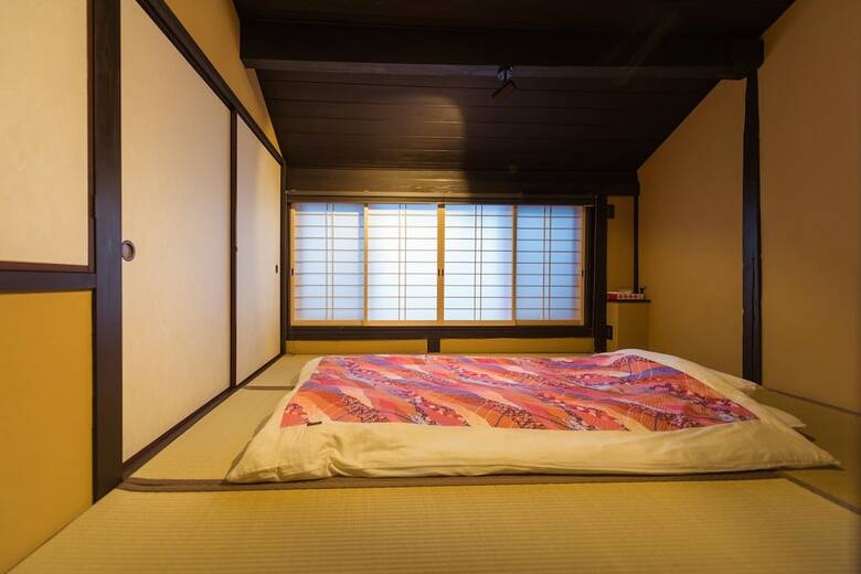 Kumo Machiya Imperial Palace Side