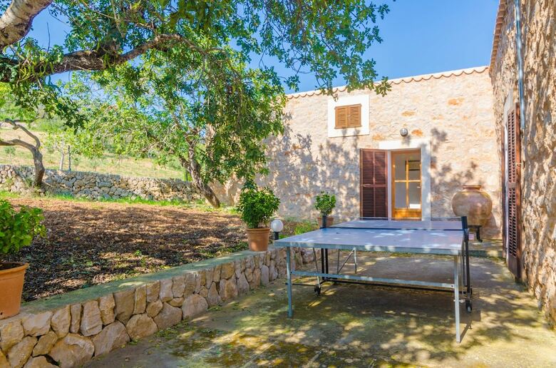 Villa Son Barbot (Can Robi Nou)