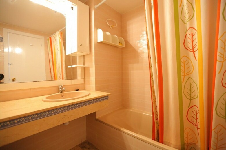 Apartamento Acogedor Para 6 Personas En Cambrils